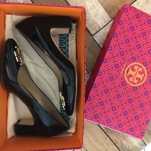 Tory Burch Raleigh 70MM Pump Paten